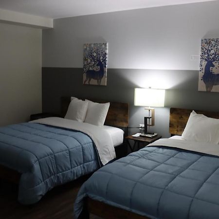 Swan River Timberland Inn & Restaurant מראה חיצוני תמונה